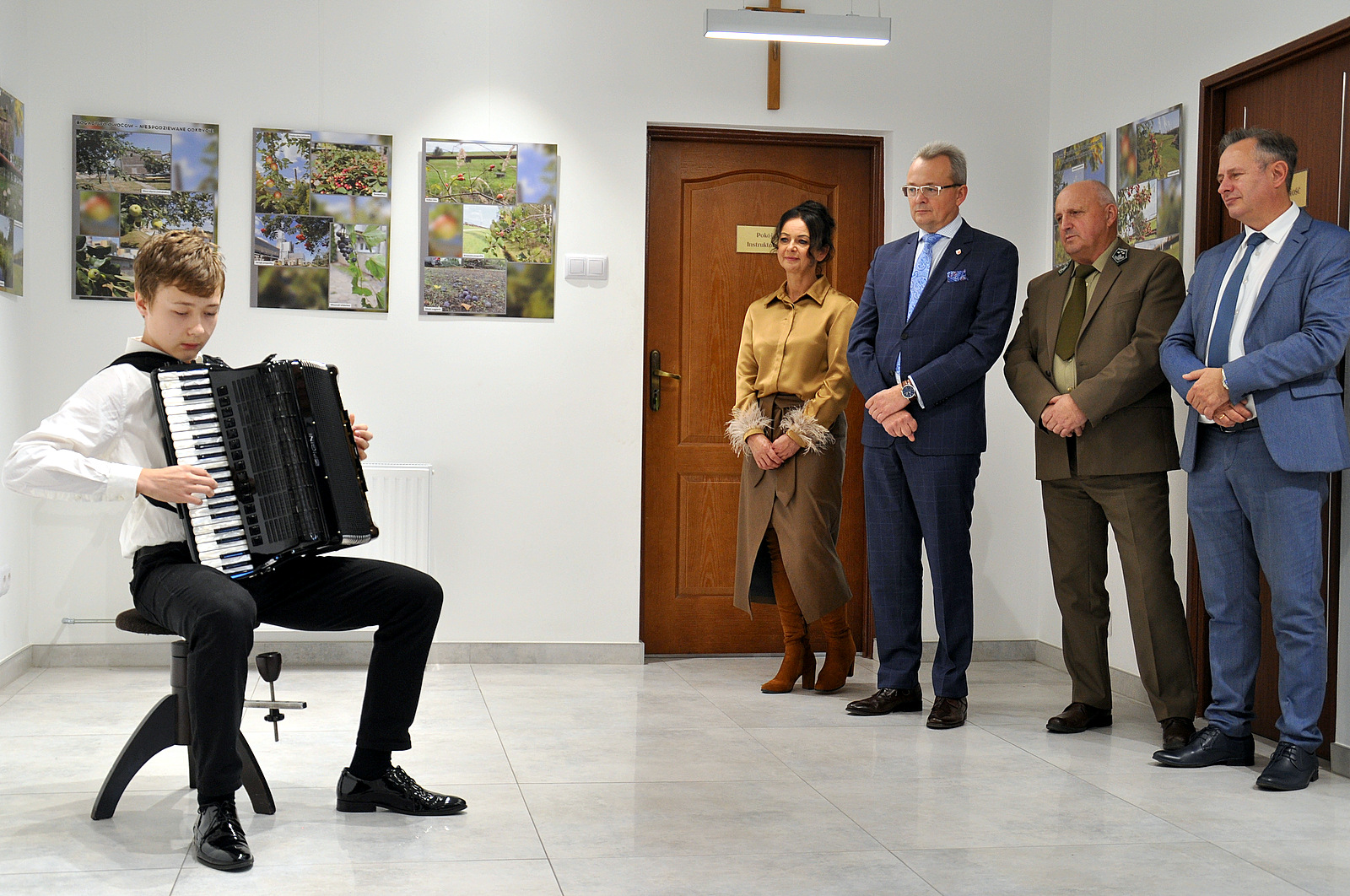 Krzysztof Paduch zagrał na akordeonie 